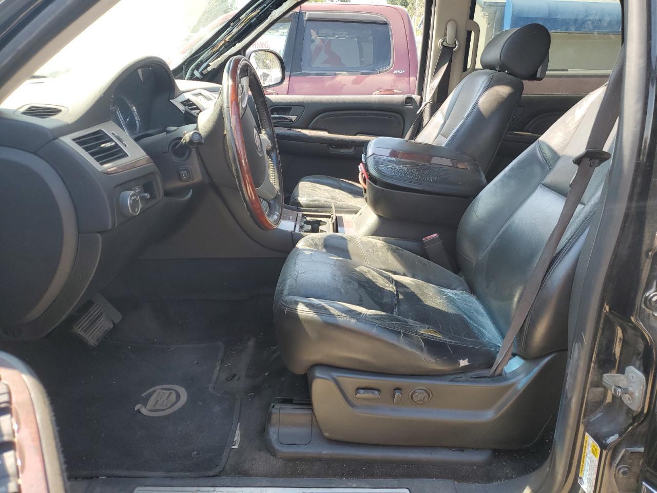 2009 CADILLAC ESCALADE
