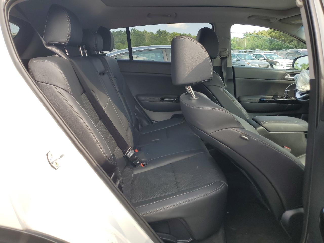 2022 KIA SPORTAGE