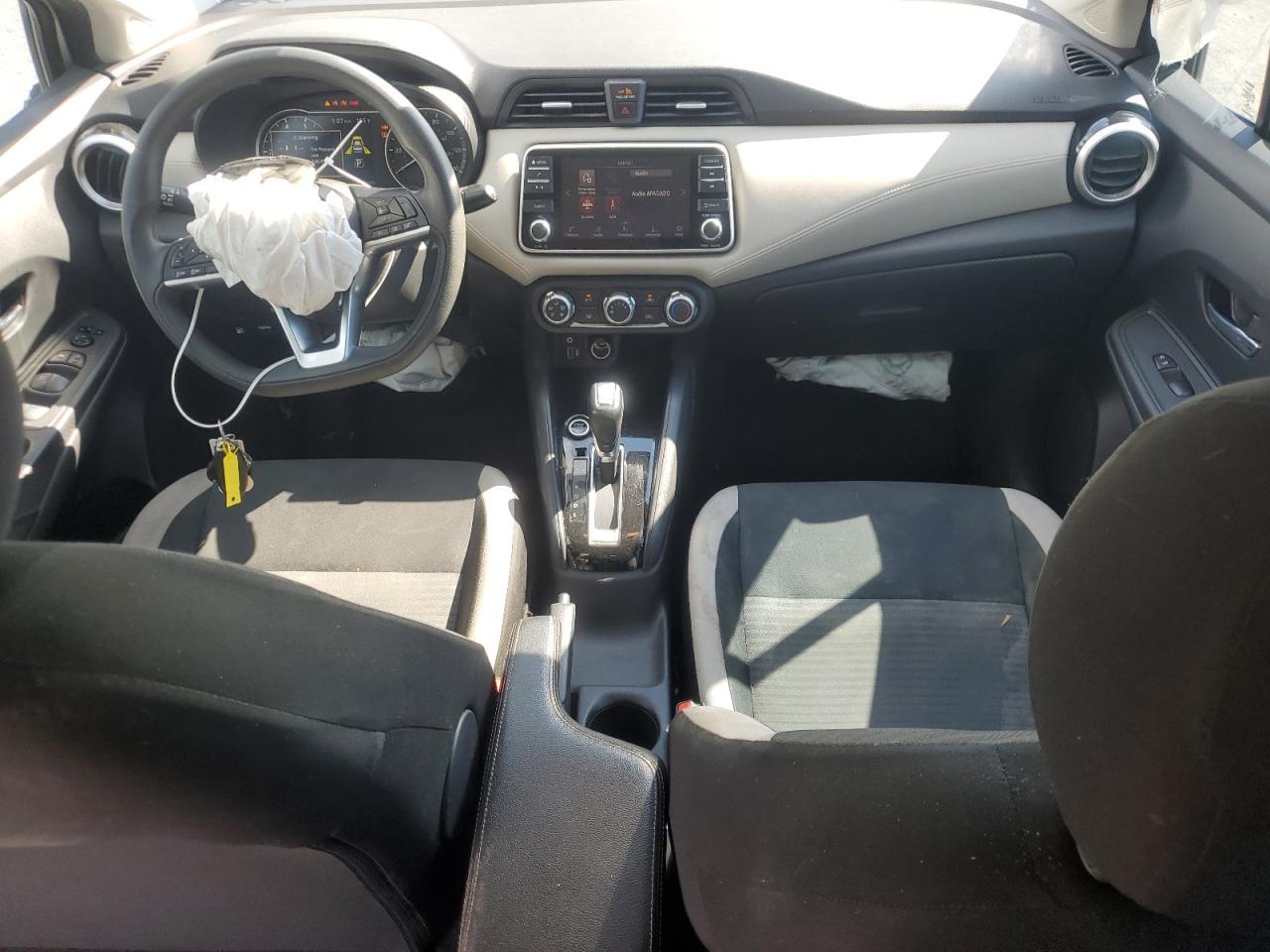 2020 NISSAN VERSA