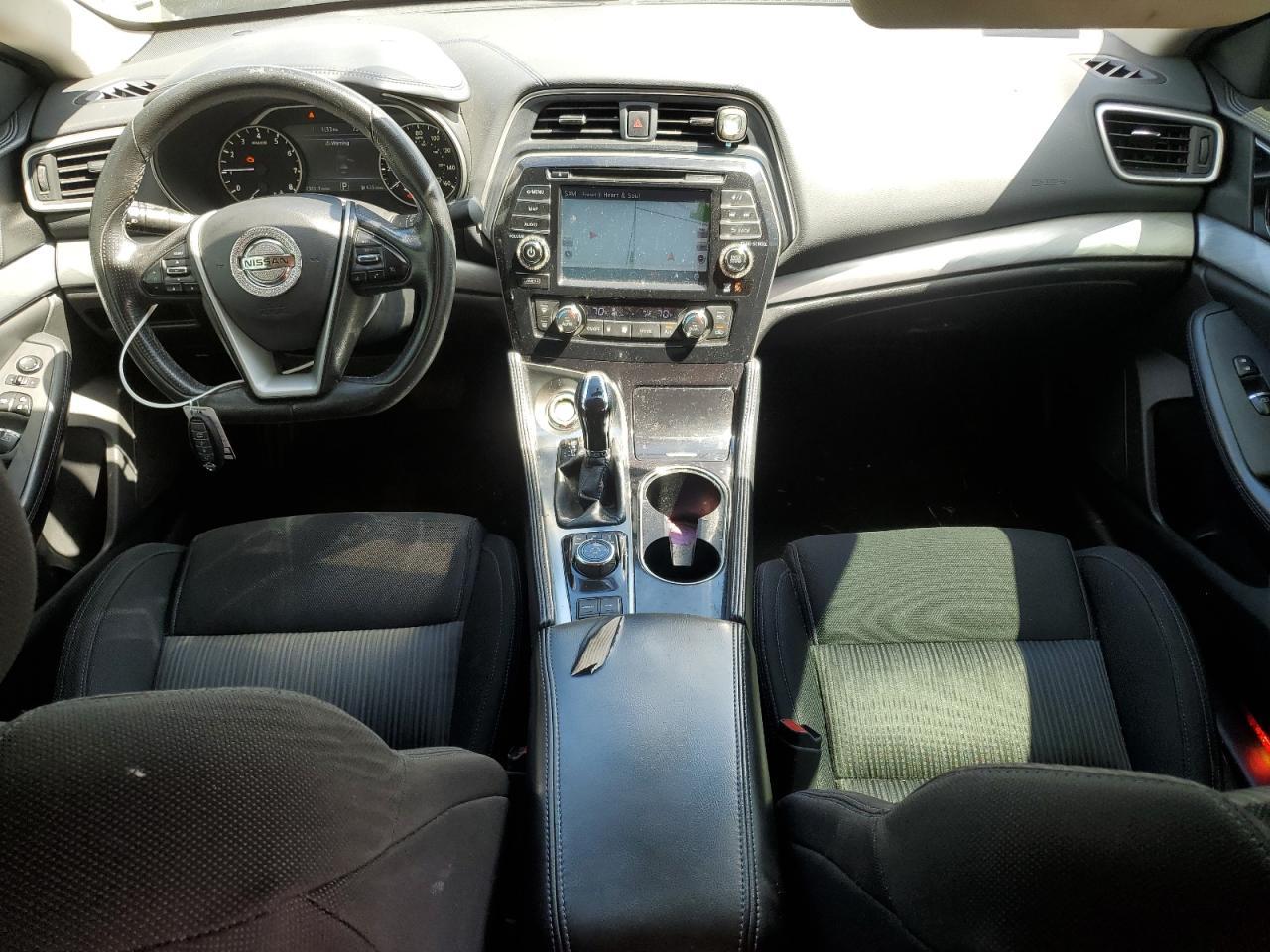 2016 NISSAN Maxima