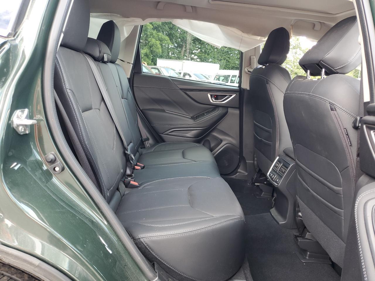 2023 SUBARU FORESTER