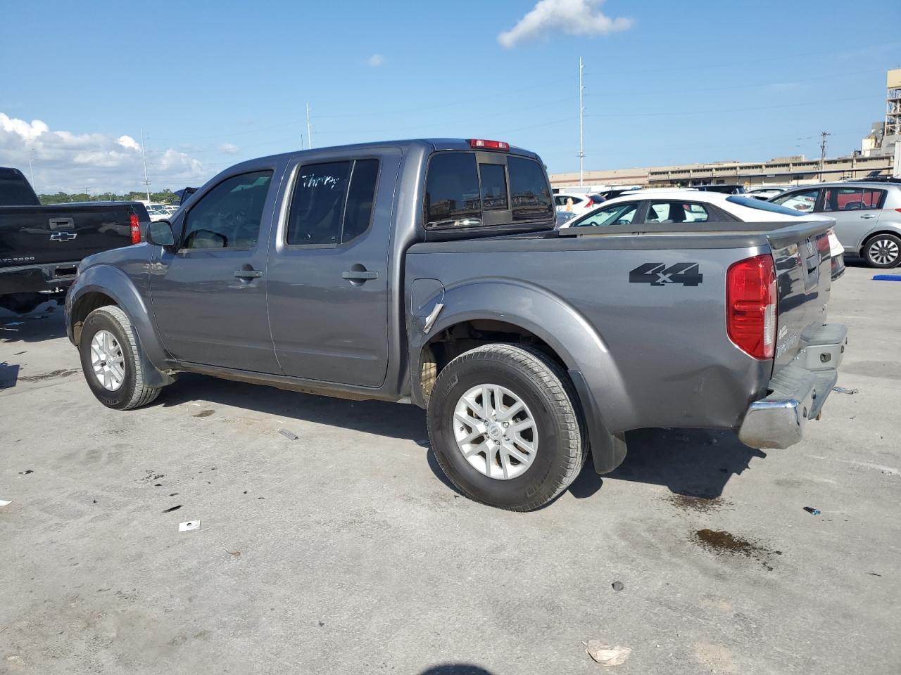 2021 NISSAN Frontier