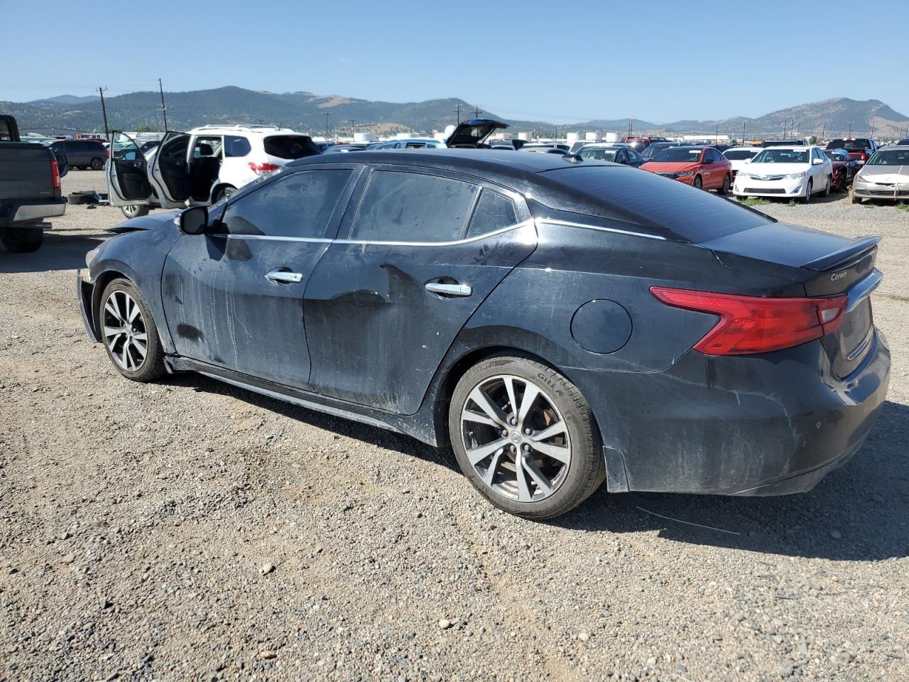 2017 NISSAN Maxima