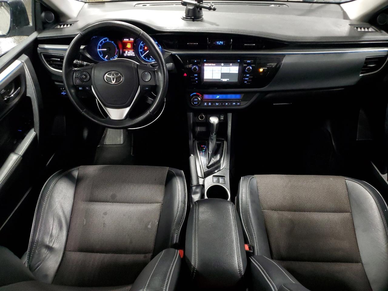 2015 TOYOTA COROLLA