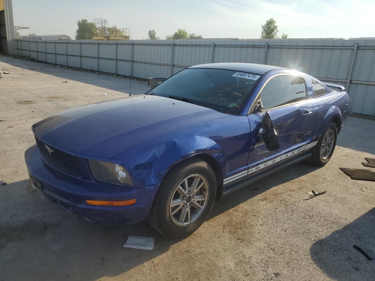 2005 FORD MUSTANG
