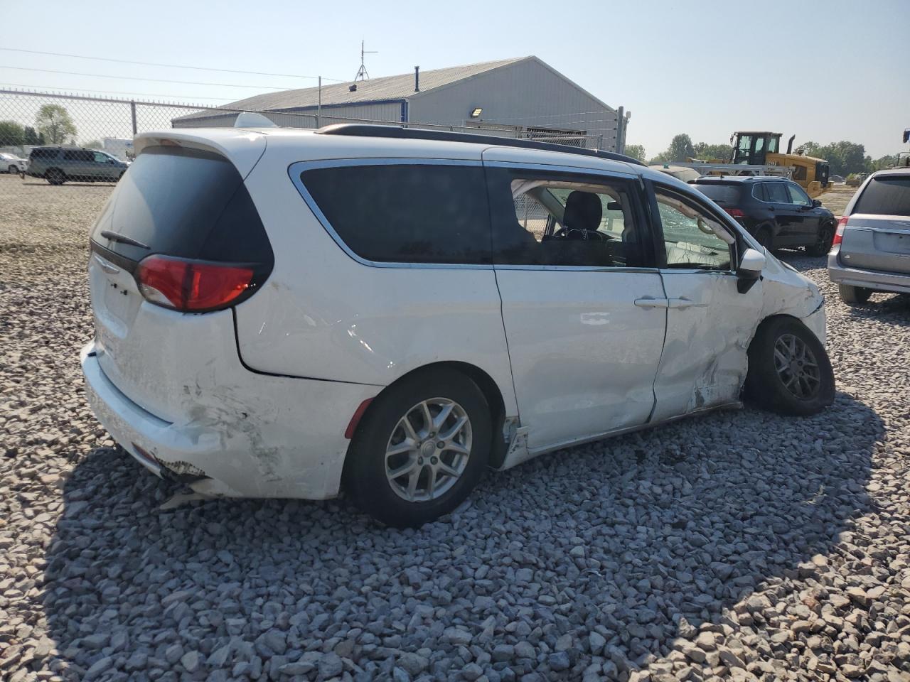 2020 CHRYSLER Voyager