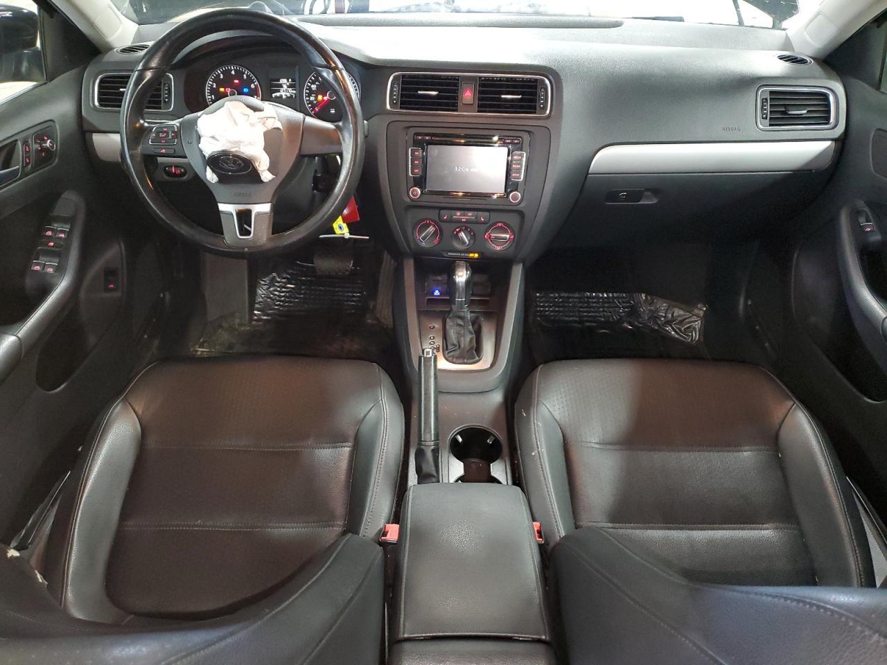2013 VOLKSWAGEN JETTA