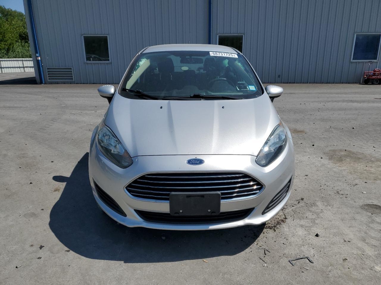 2017 FORD Fiesta