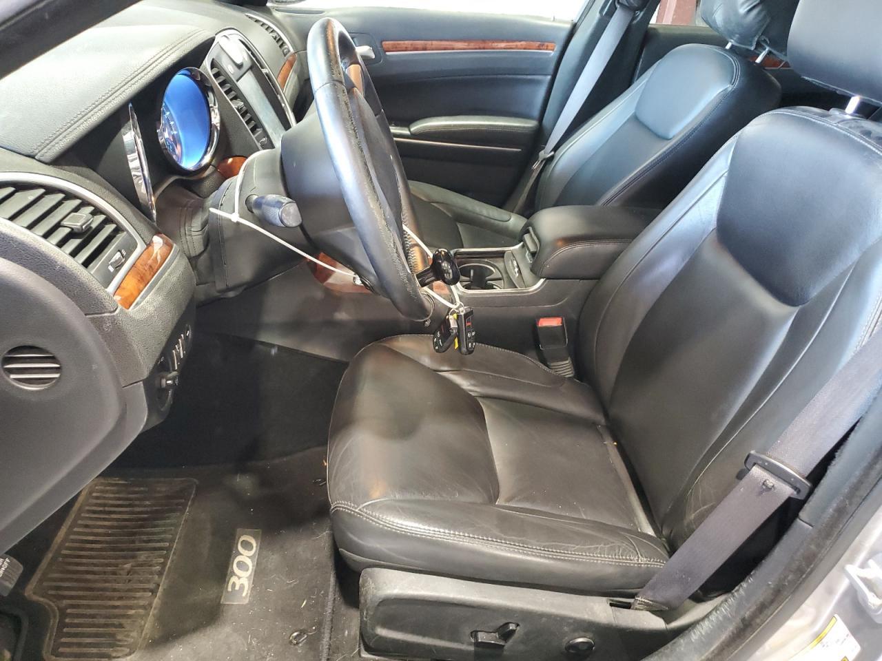 2014 CHRYSLER 300