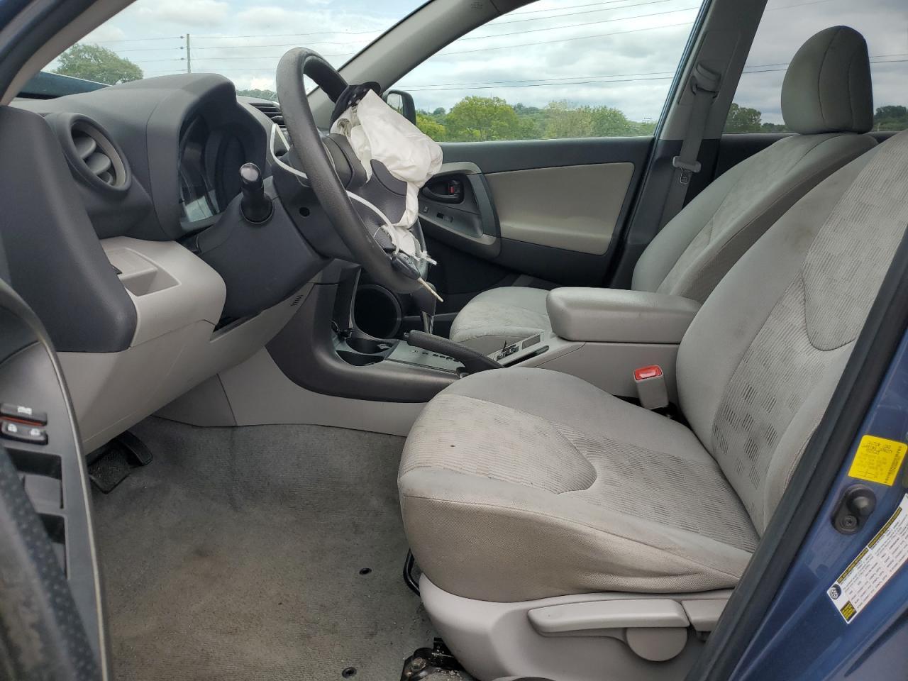2011 TOYOTA RAV4