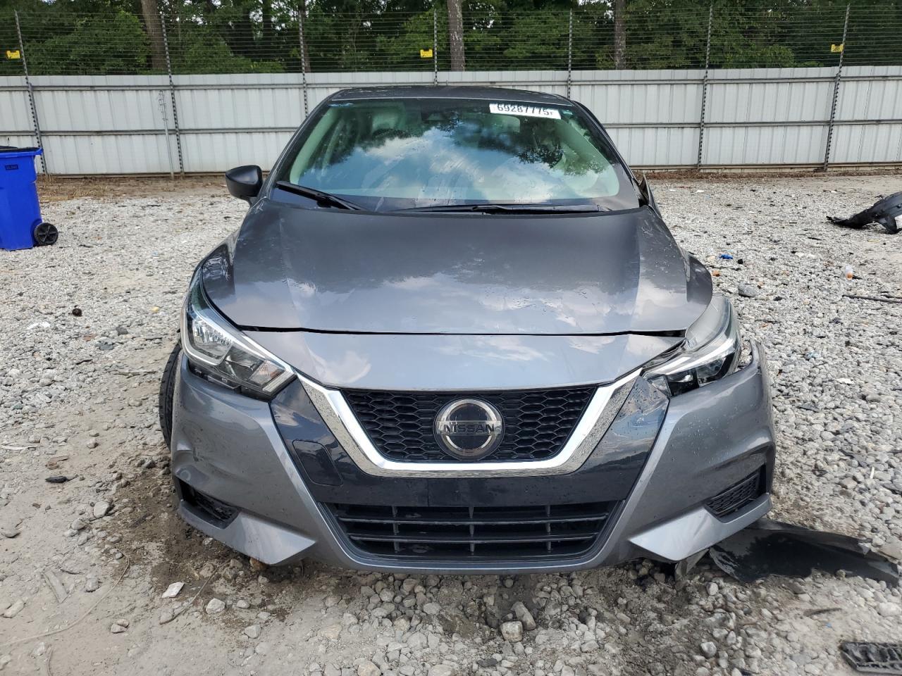 2020 NISSAN VERSA