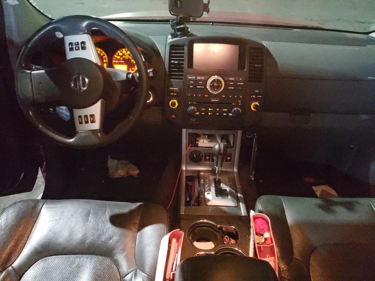 2011 NISSAN PATHFINDER