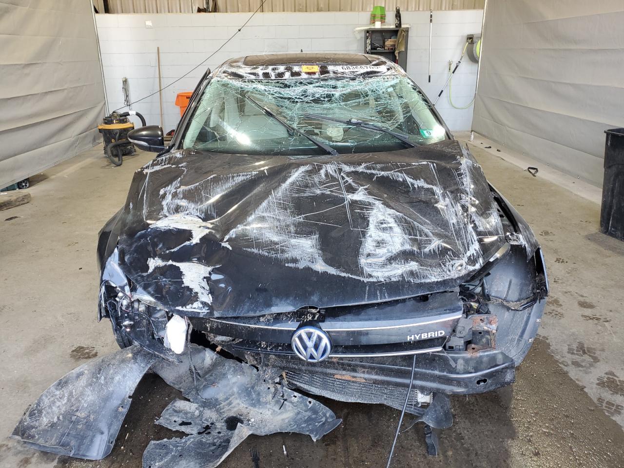 2014 VOLKSWAGEN JETTA