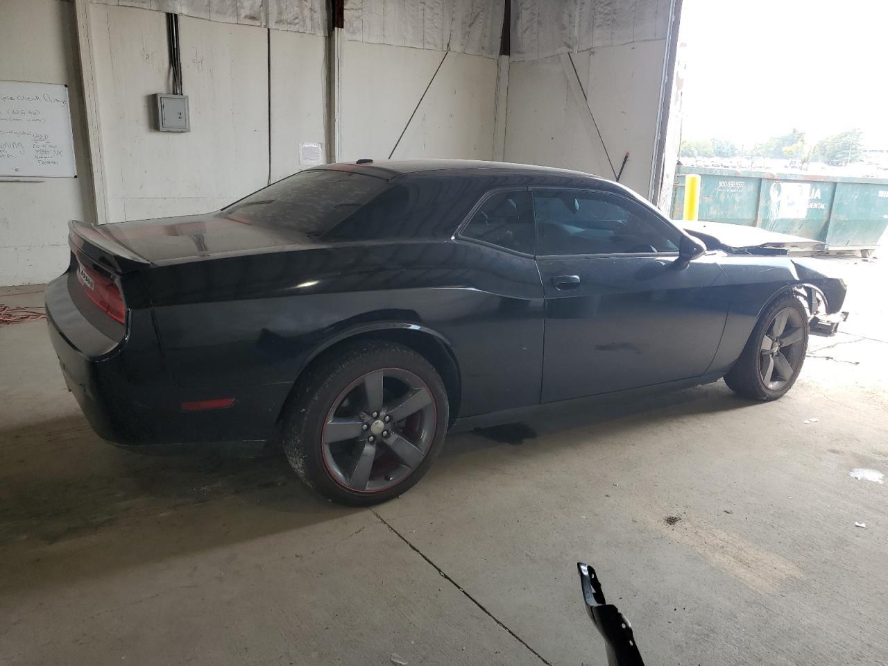 2013 DODGE Challenger