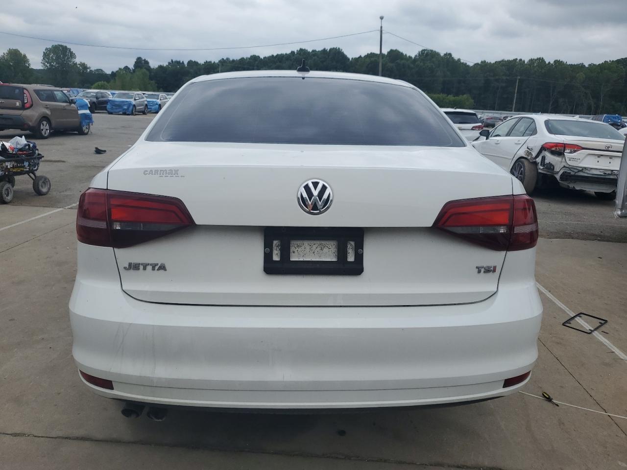 2016 VOLKSWAGEN JETTA