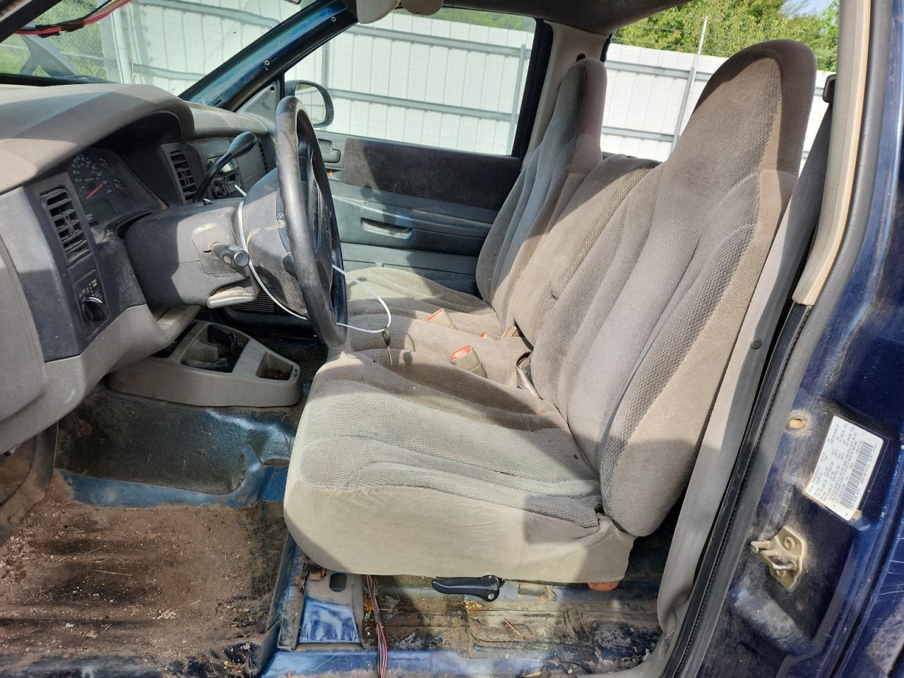 2003 DODGE Dakota