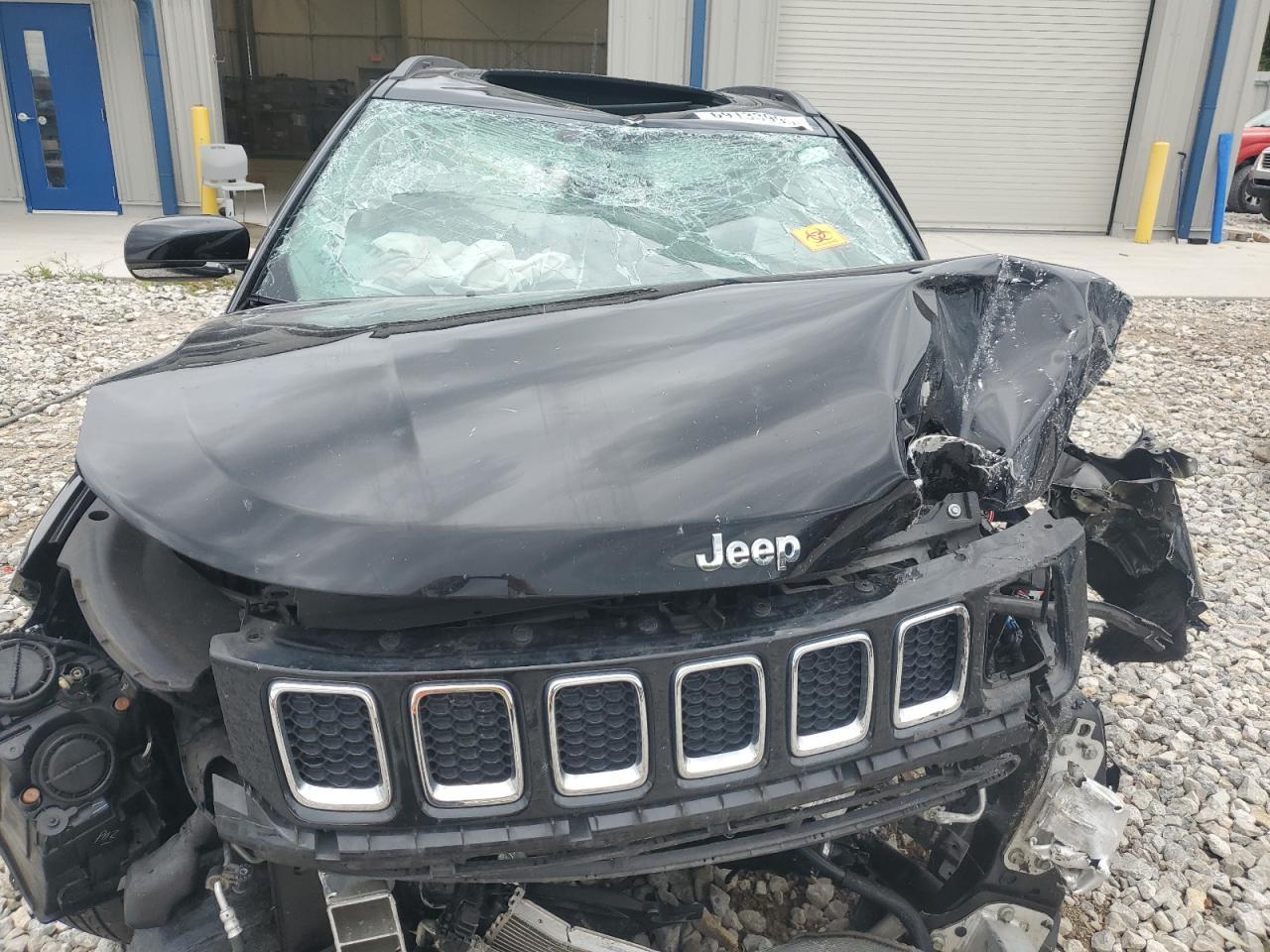 2021 JEEP Compass