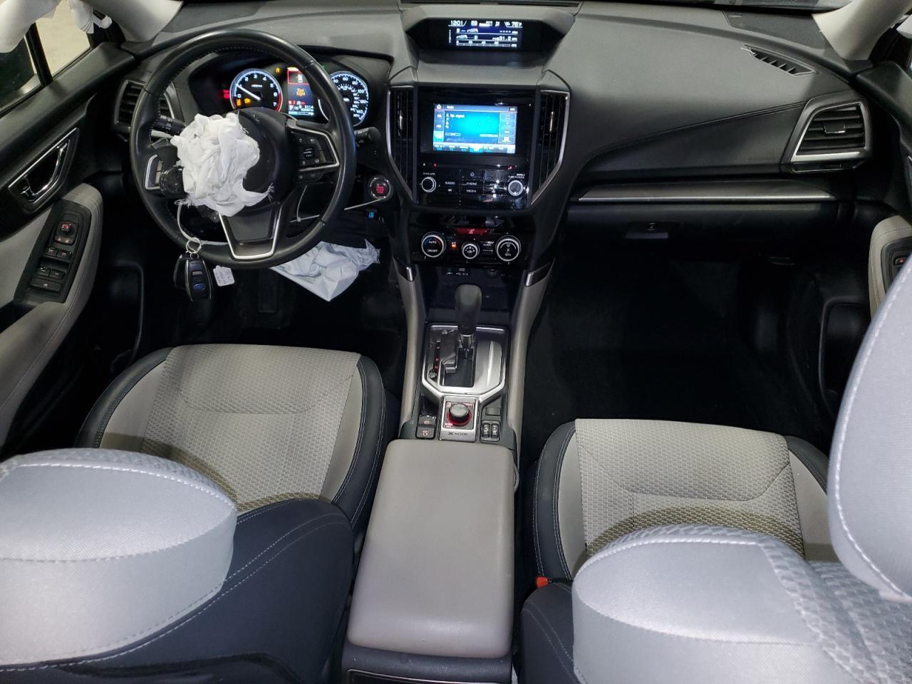 2021 SUBARU FORESTER