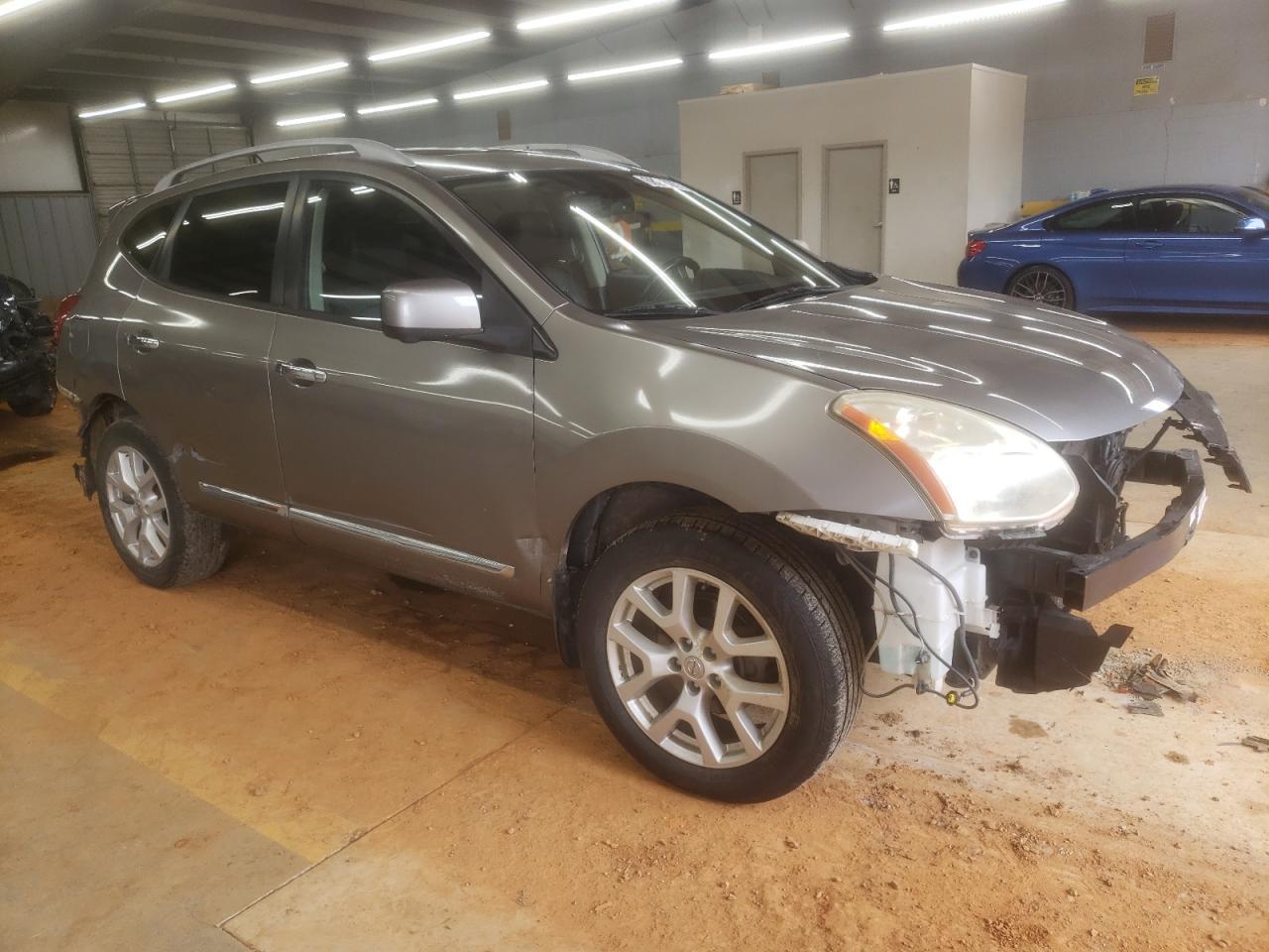 2013 NISSAN ROGUE