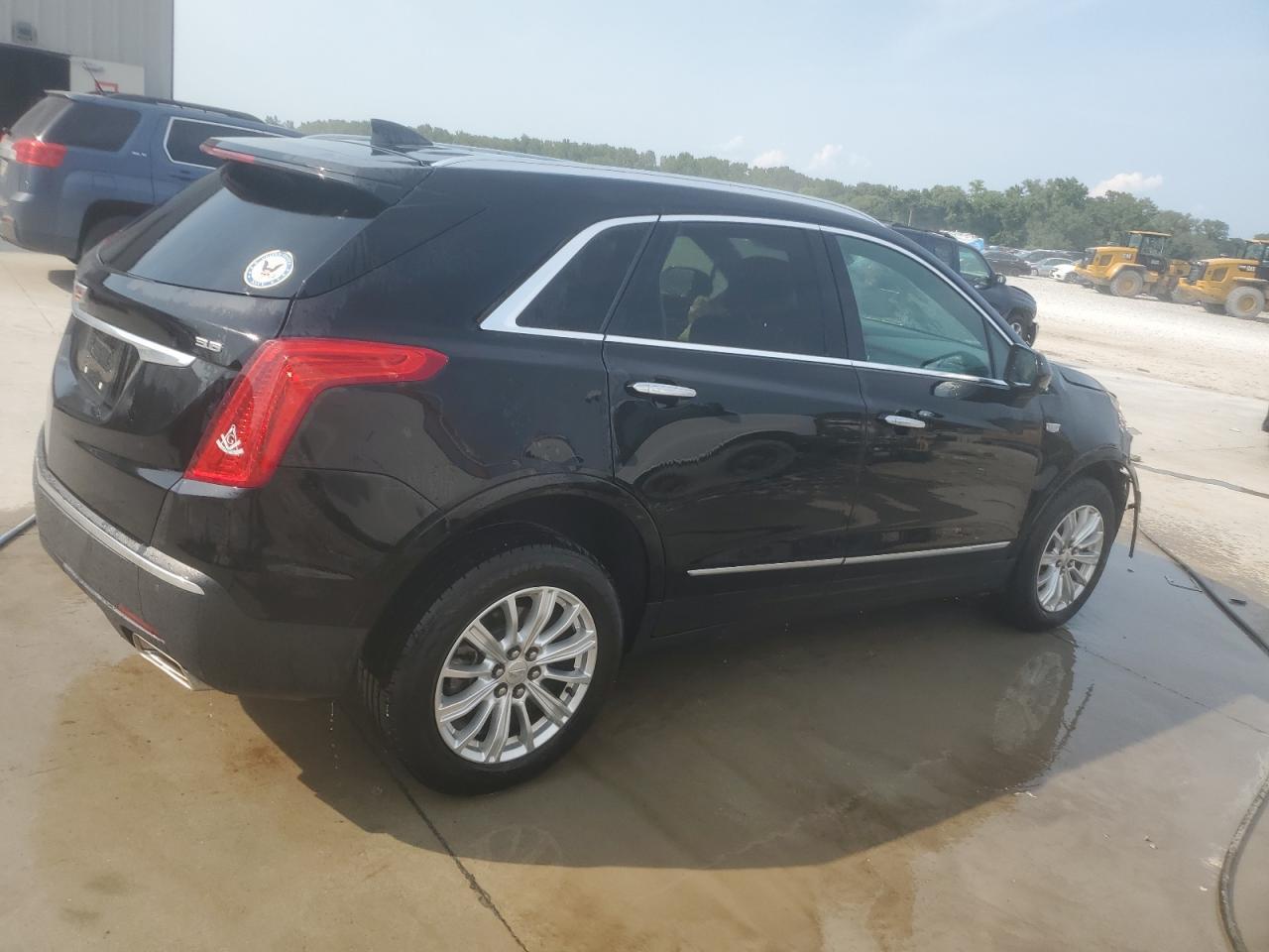 2017 CADILLAC XT5