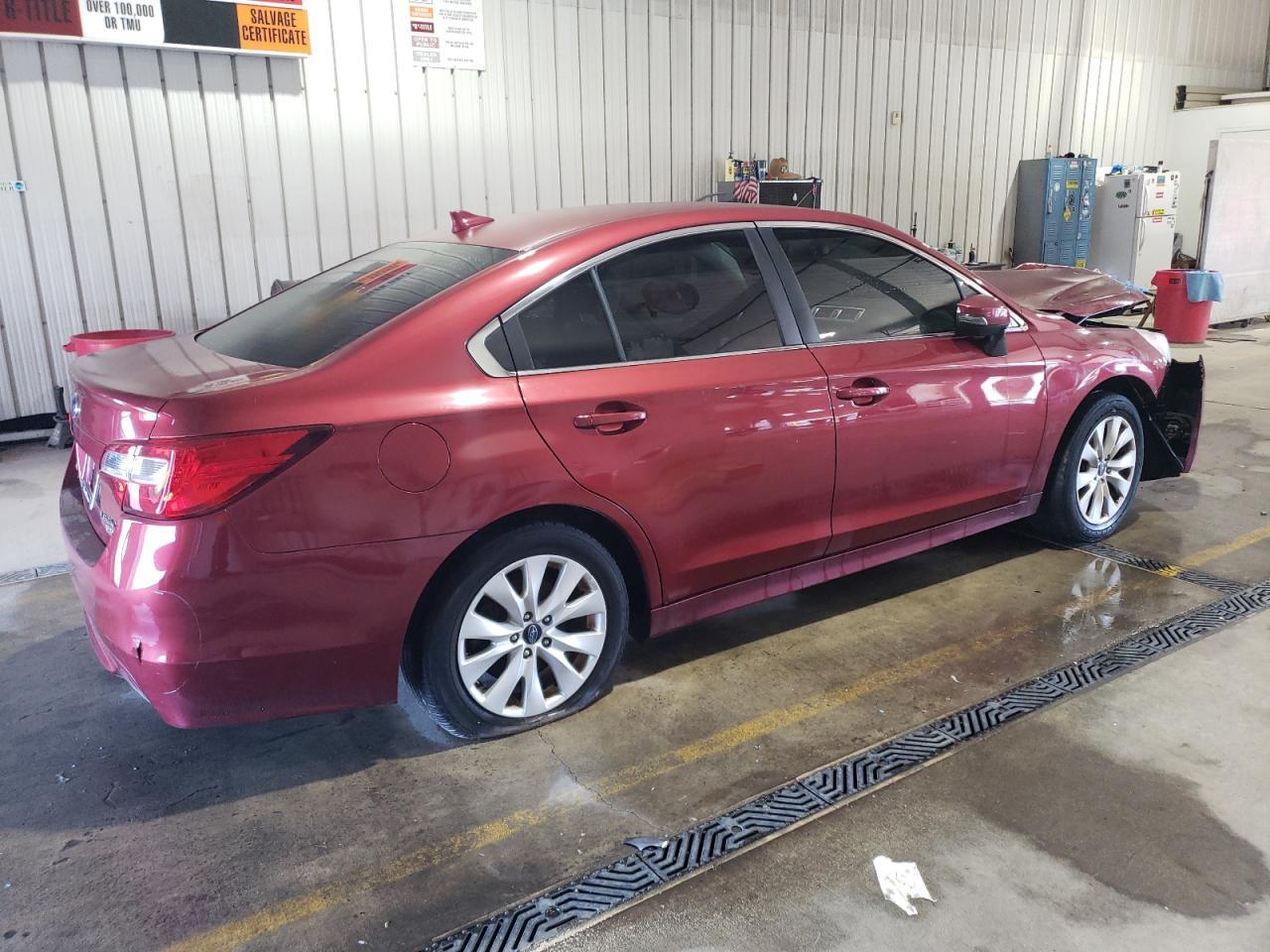 2017 SUBARU Legacy