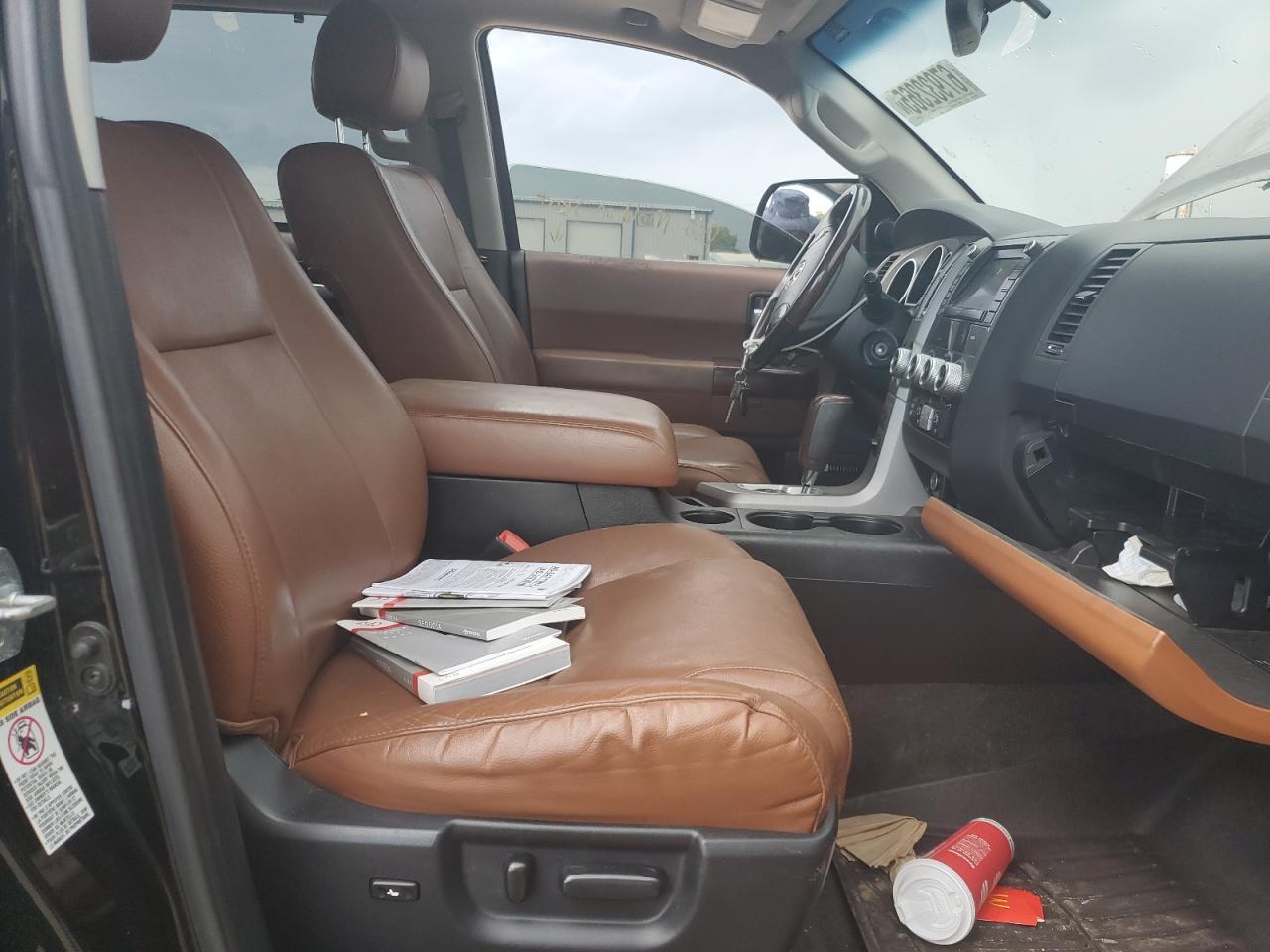 2012 TOYOTA Sequoia