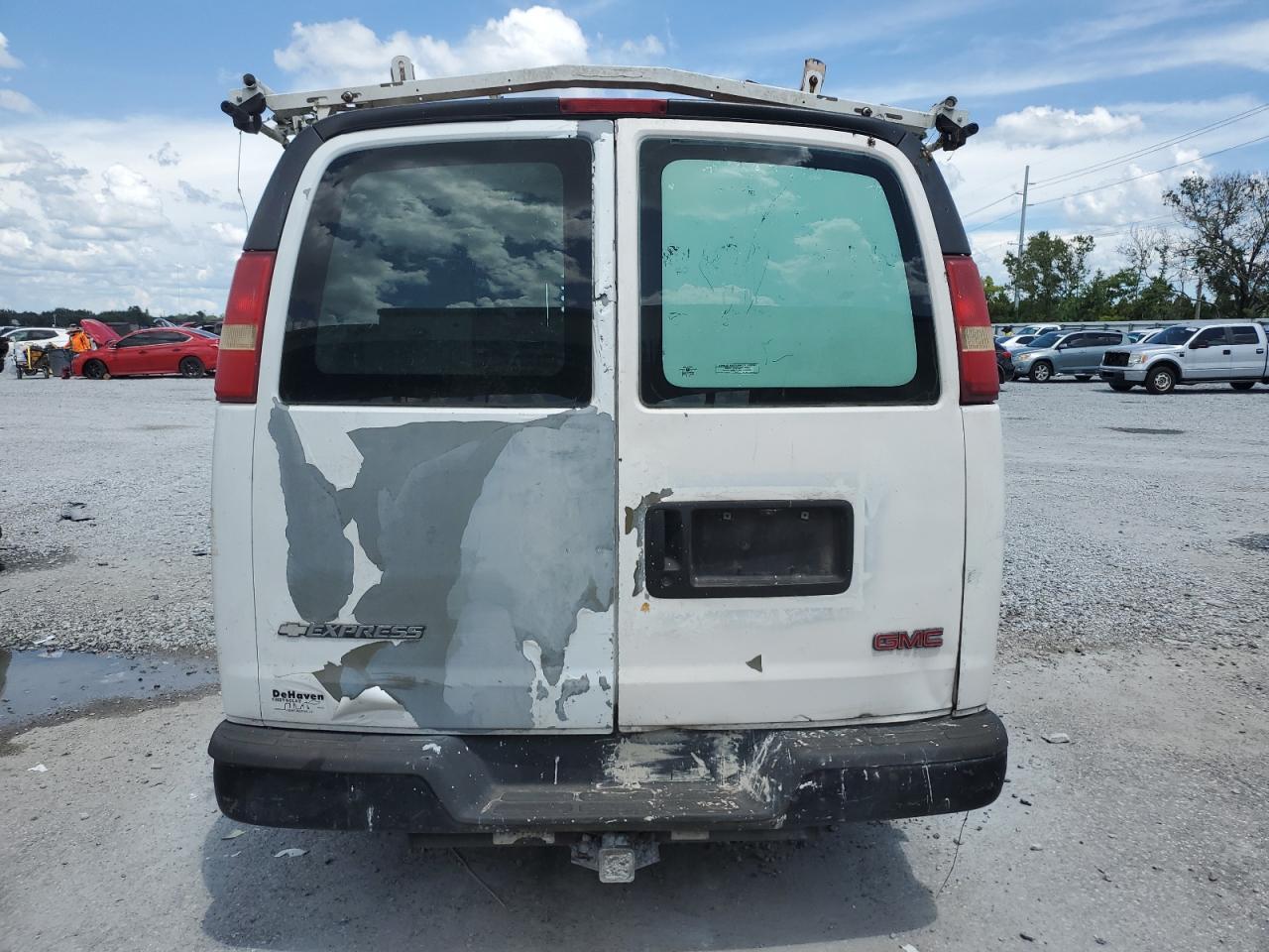 2006 CHEVROLET EXPRESS 2500