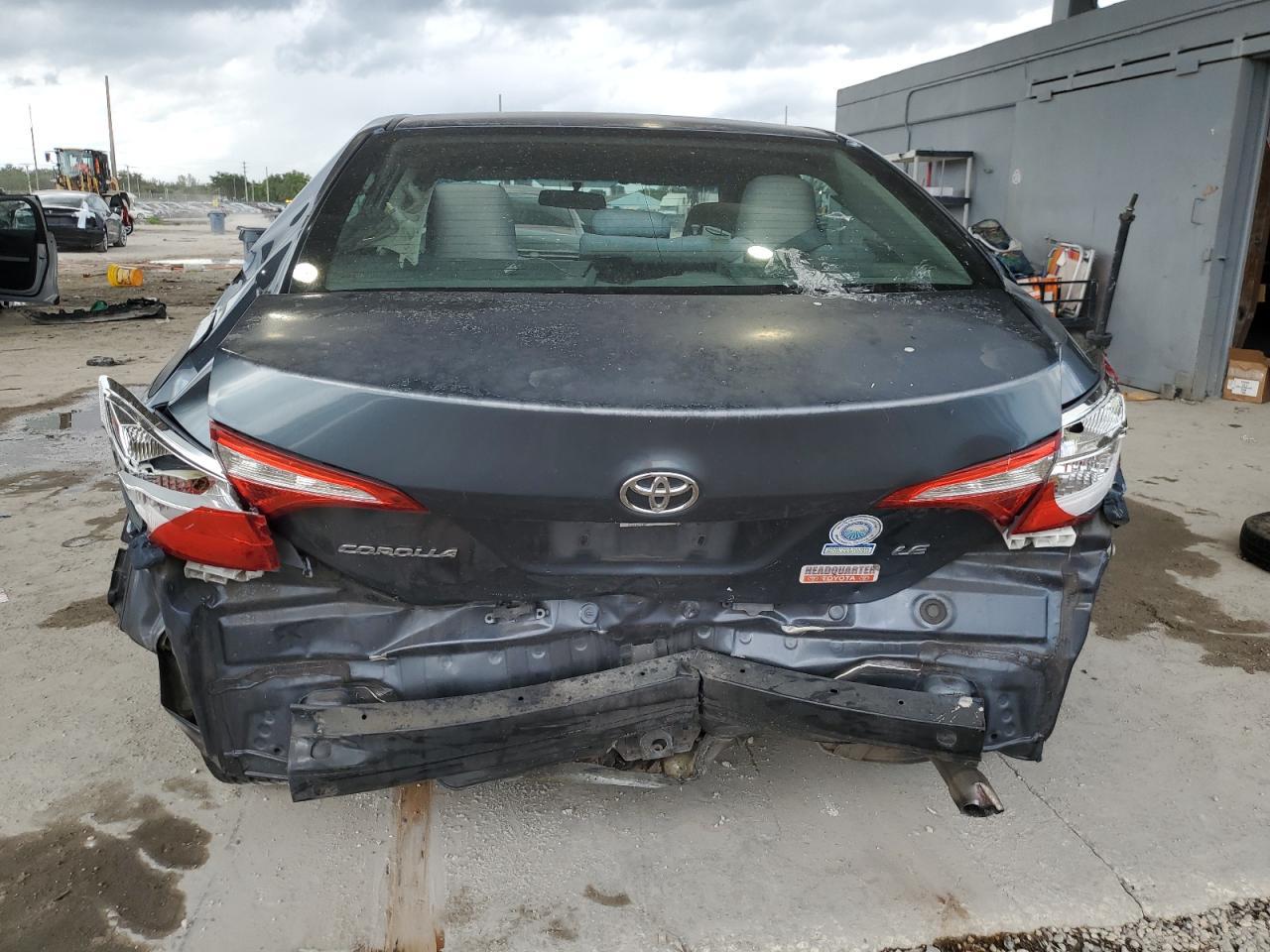 2015 TOYOTA COROLLA