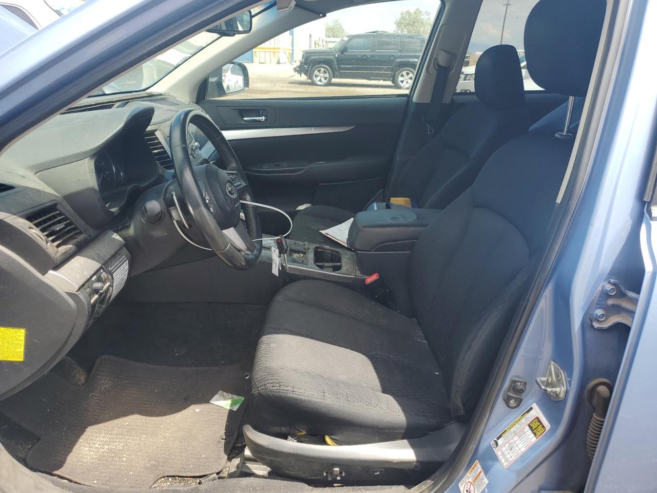 2010 SUBARU Outback