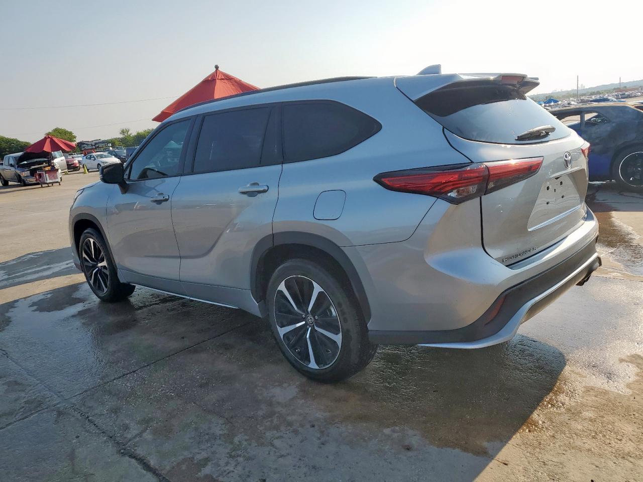 2021 TOYOTA HIGHLANDER