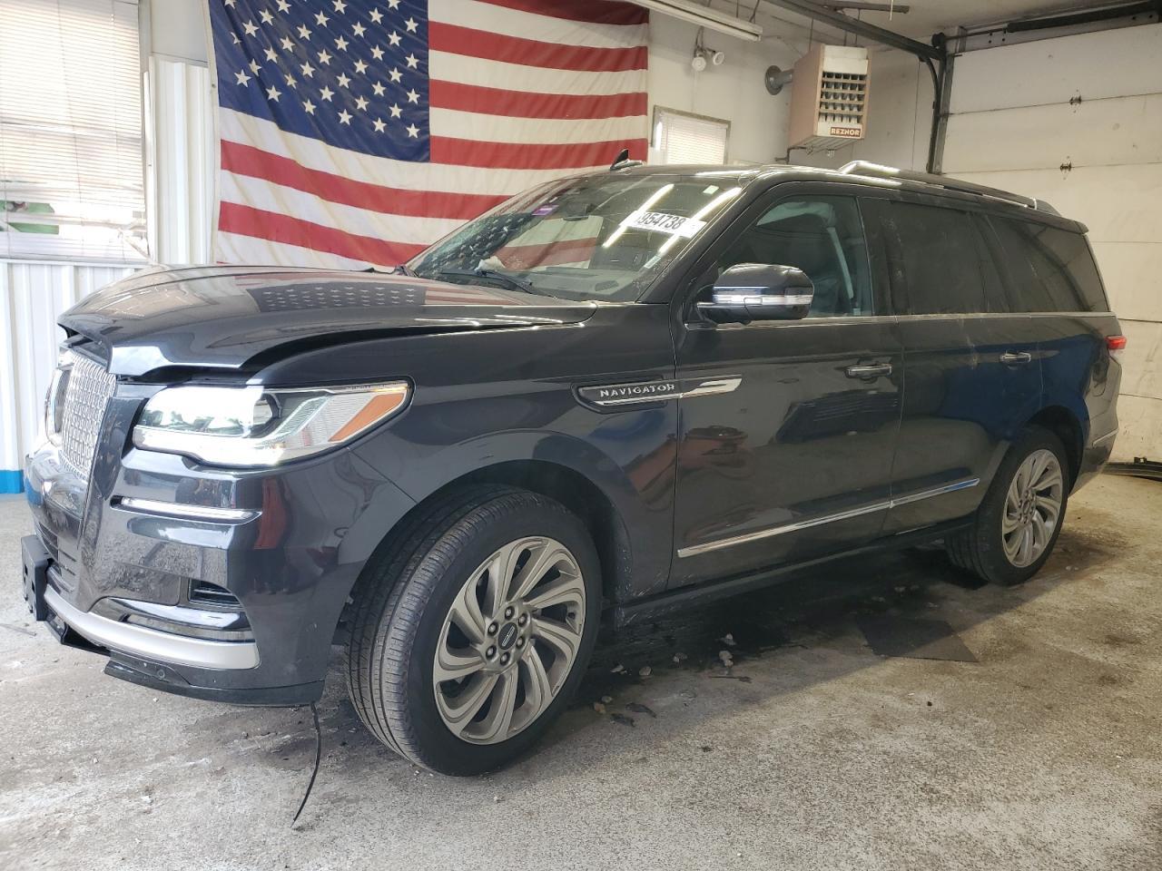 2024 LINCOLN Navigator