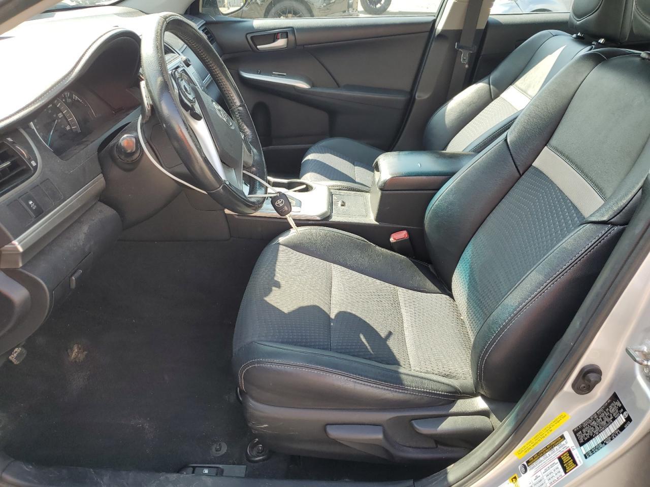 2014 TOYOTA CAMRY