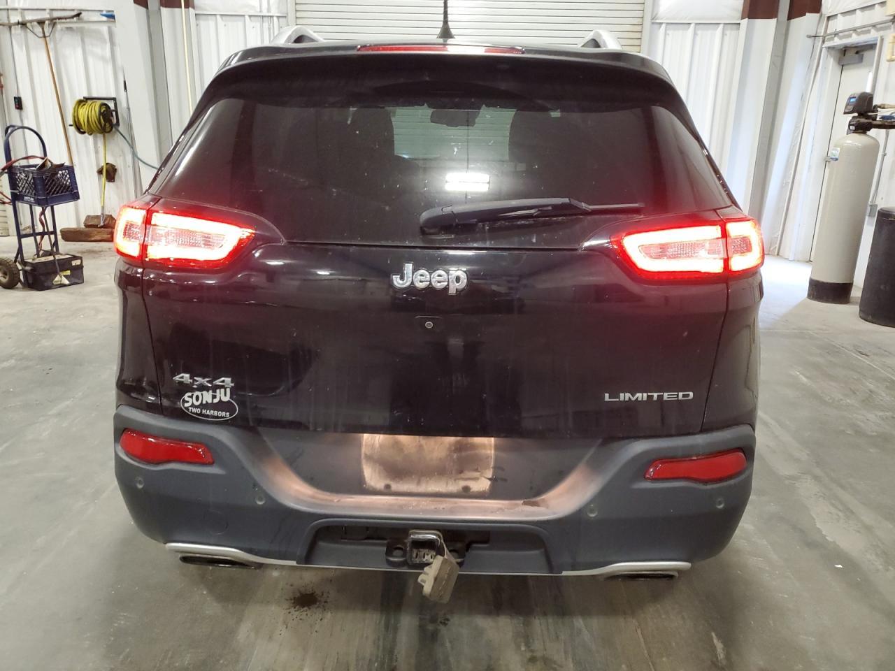 2018 JEEP CHEROKEE