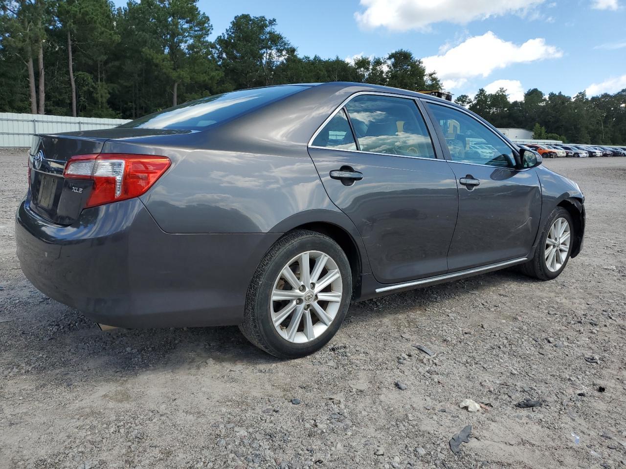 2012 TOYOTA CAMRY