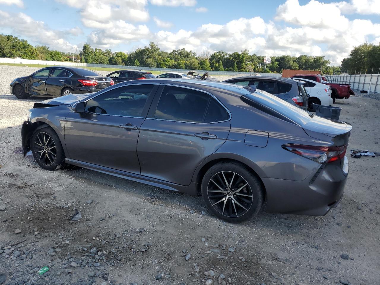 2024 TOYOTA CAMRY