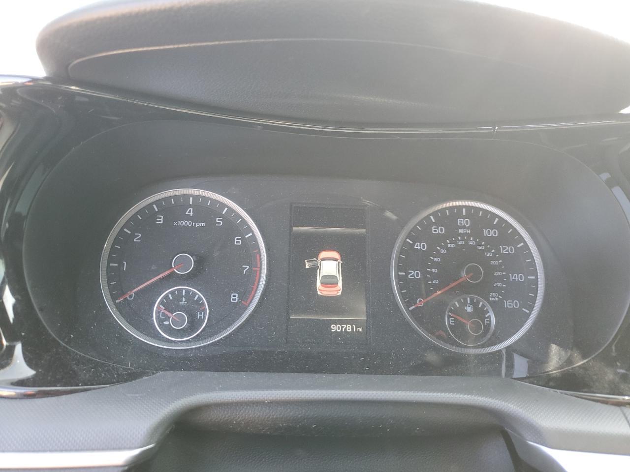 2022 KIA K5