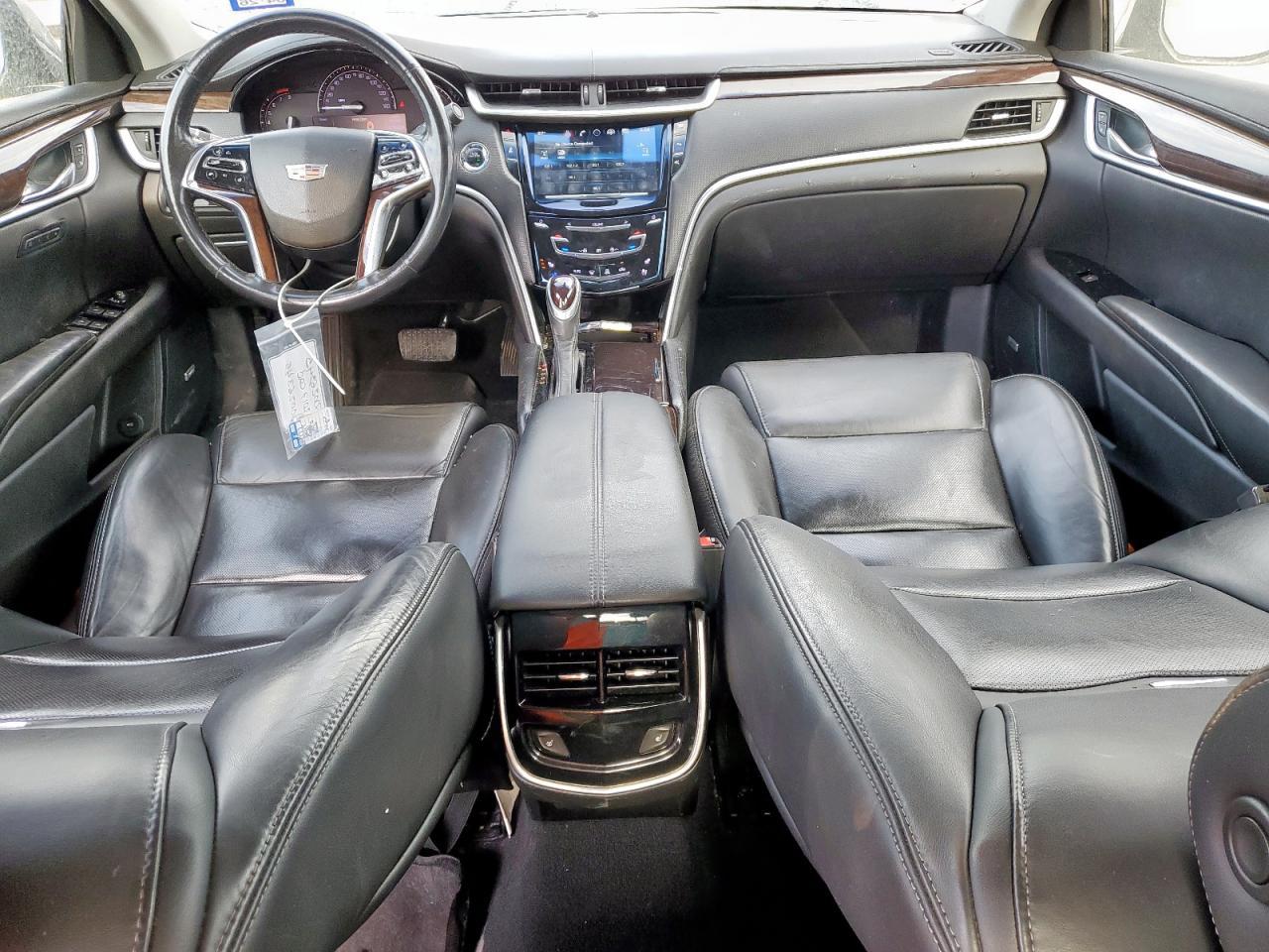 2017 CADILLAC XTS