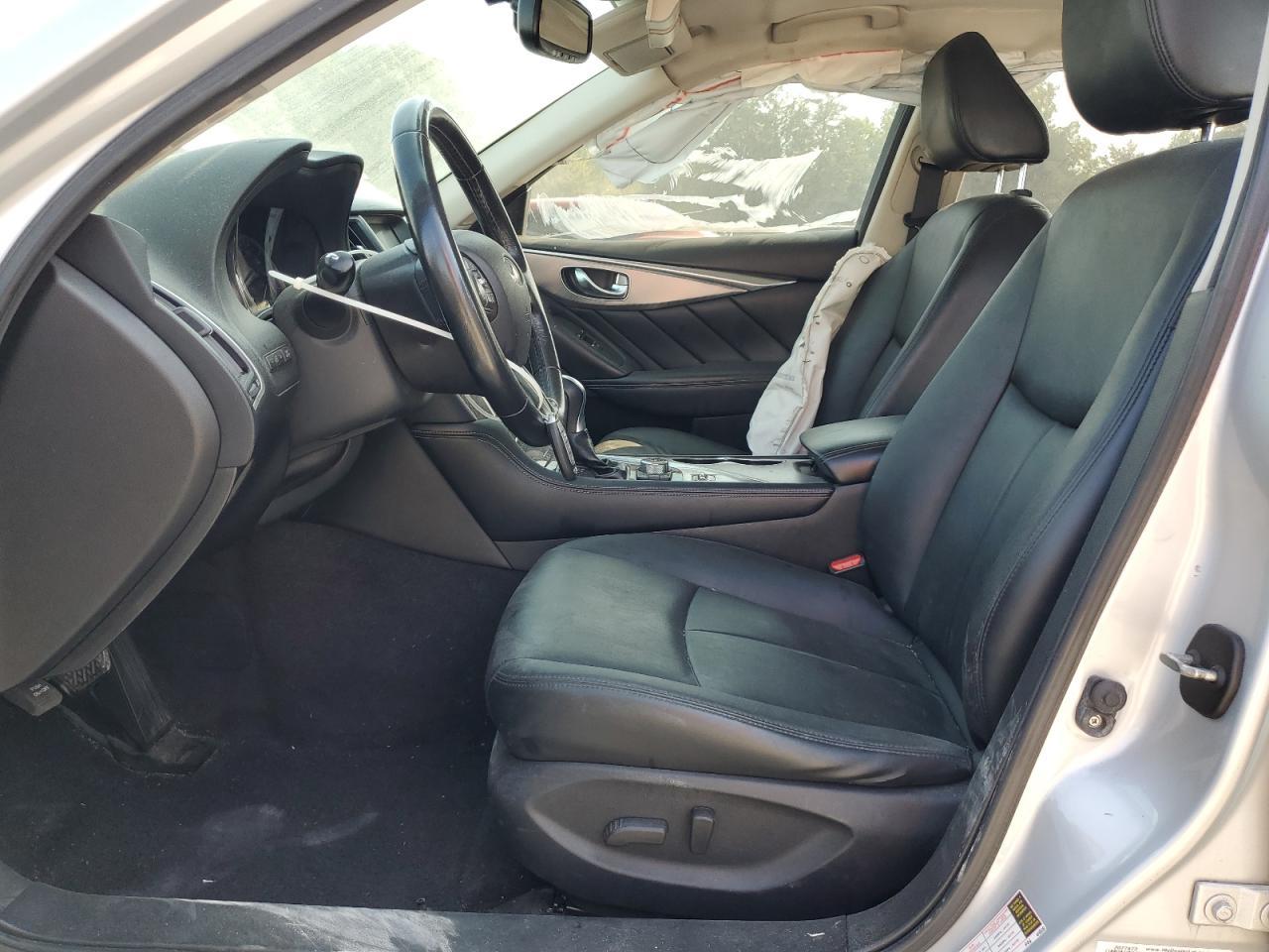 2015 INFINITI Q50