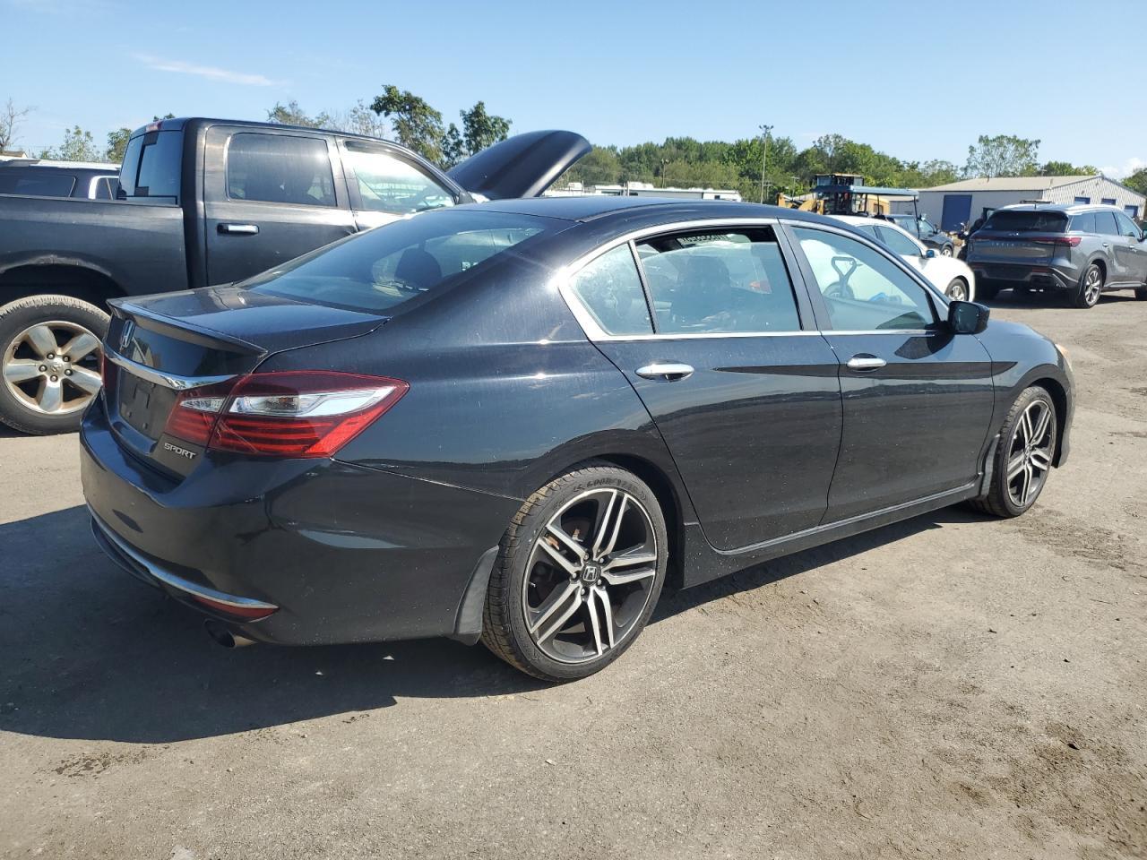 2017 HONDA ACCORD