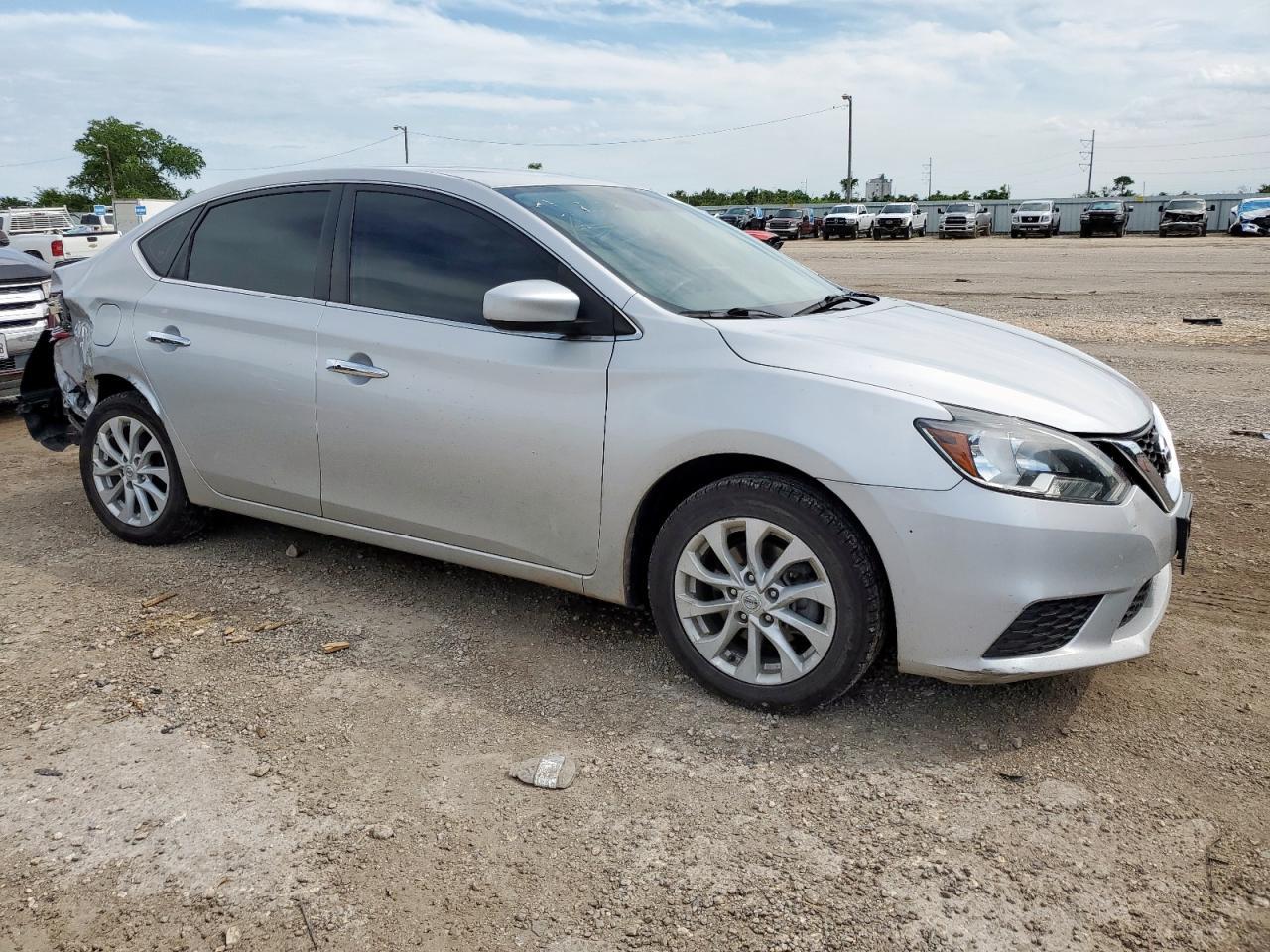 2018 NISSAN SENTRA
