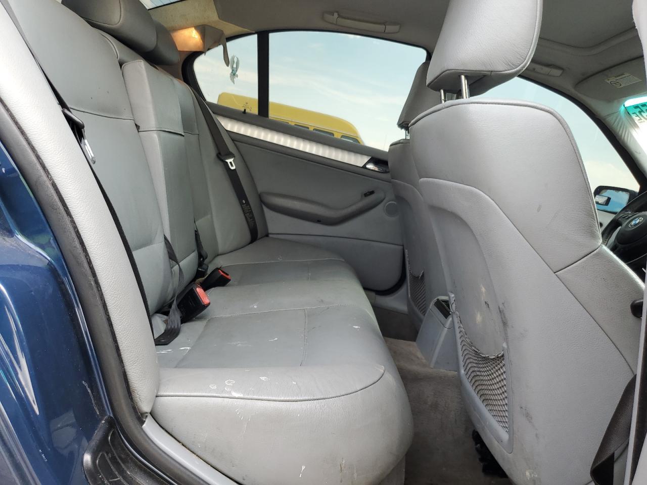 2004 BMW 3 SERIES