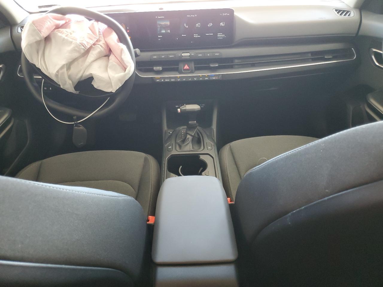 2025 KIA K4