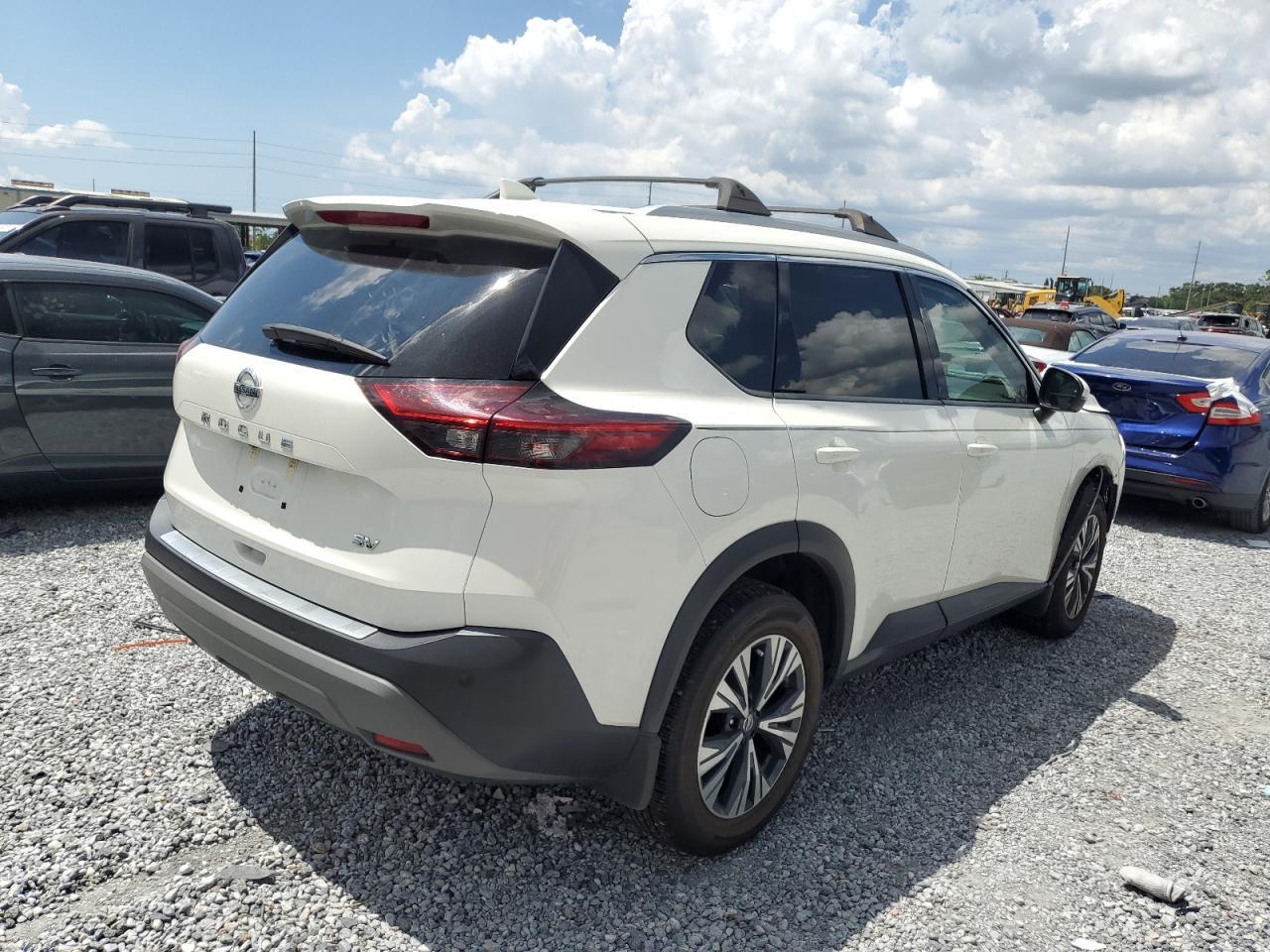 2021 NISSAN ROGUE
