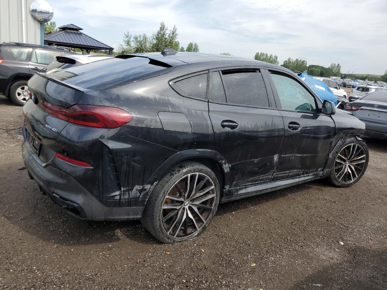 2022 BMW X6