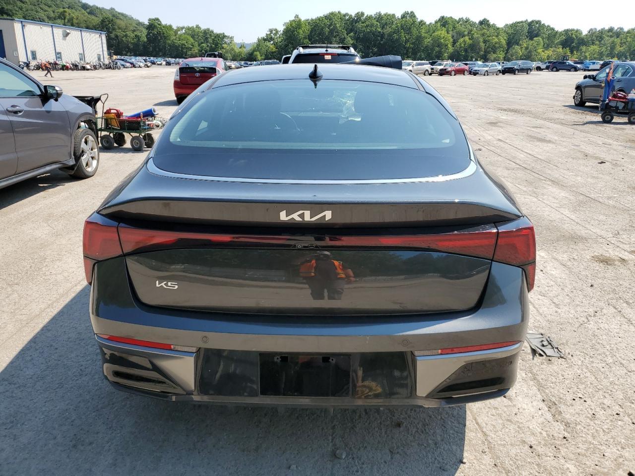 2025 KIA K5