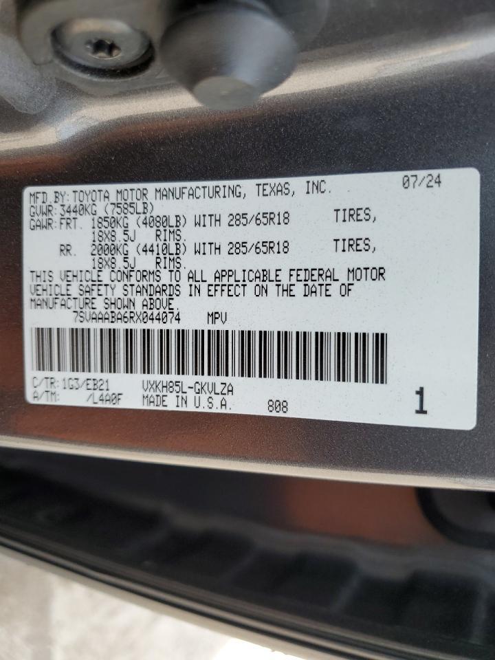 2024 TOYOTA Sequoia
