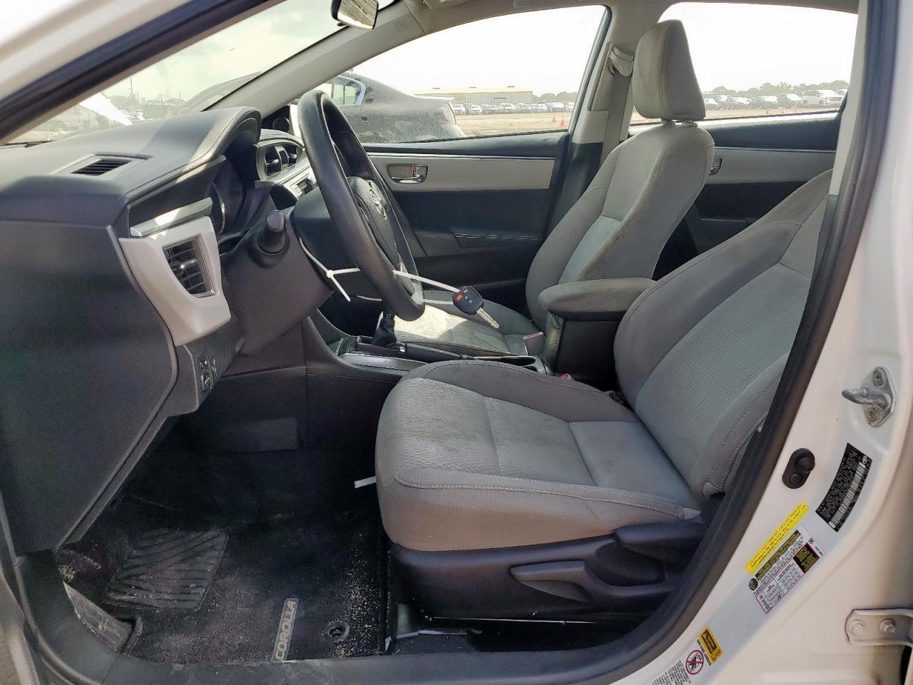 2016 TOYOTA COROLLA