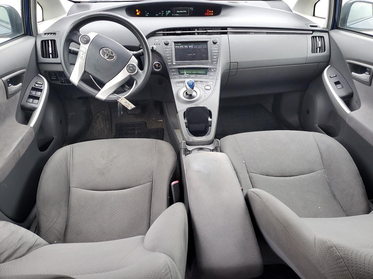 2010 TOYOTA PRIUS