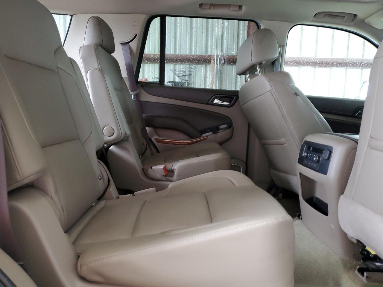 2017 CHEVROLET Tahoe