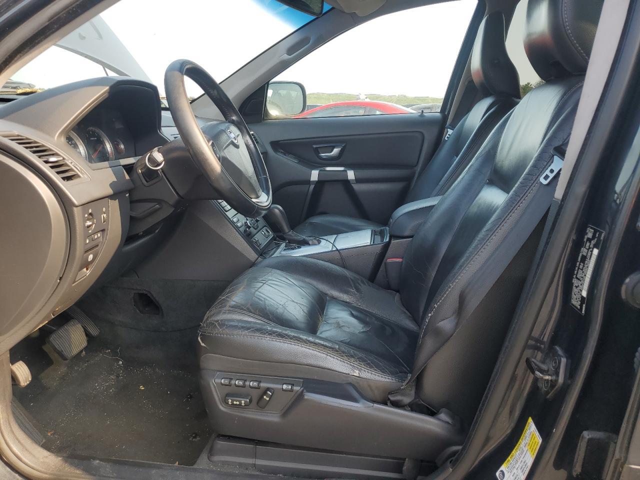 2013 VOLVO XC90